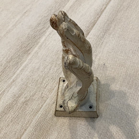 Vintage cast-iron hand and hanger - Picture 2 of 8